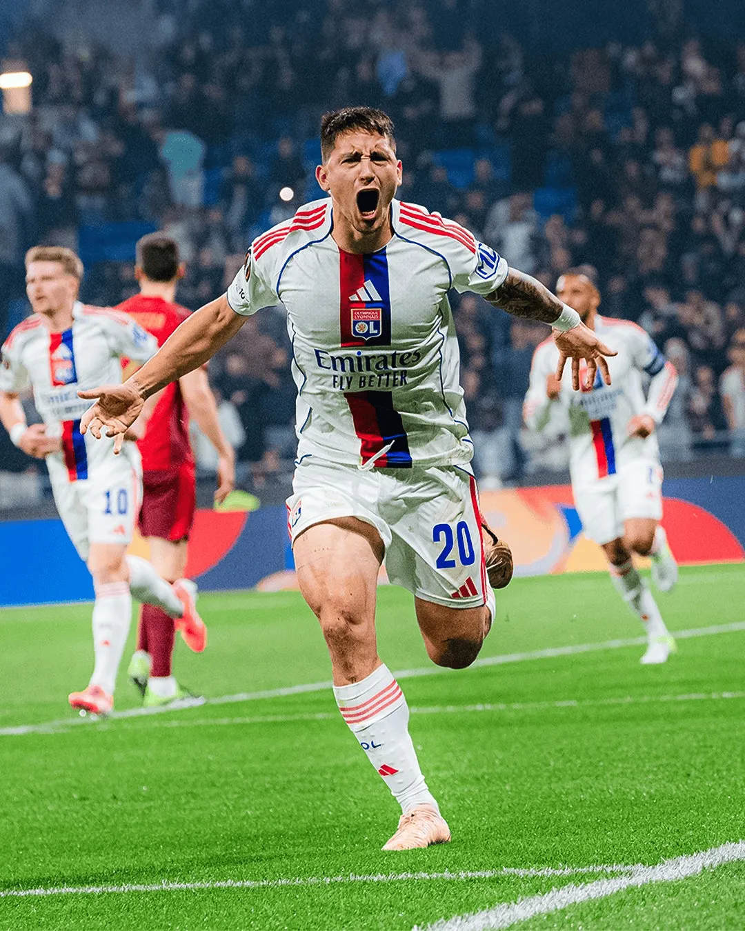 足球直播九游体育-官方:里昂500万欧买断萨特里亚诺,并将他外租到赫塔菲