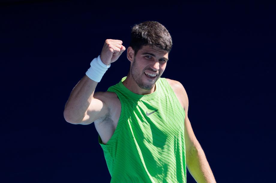 九游中国站-阿尔卡拉斯直落三盘晋级 连续三年打进澳网16强